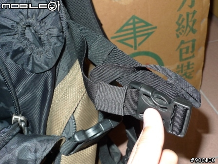 [遲來的分享]Oakley snow pack，一起來分享你的機能性背包