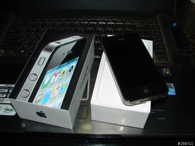 [簡單開箱] iPhone 4 32G 小小分享