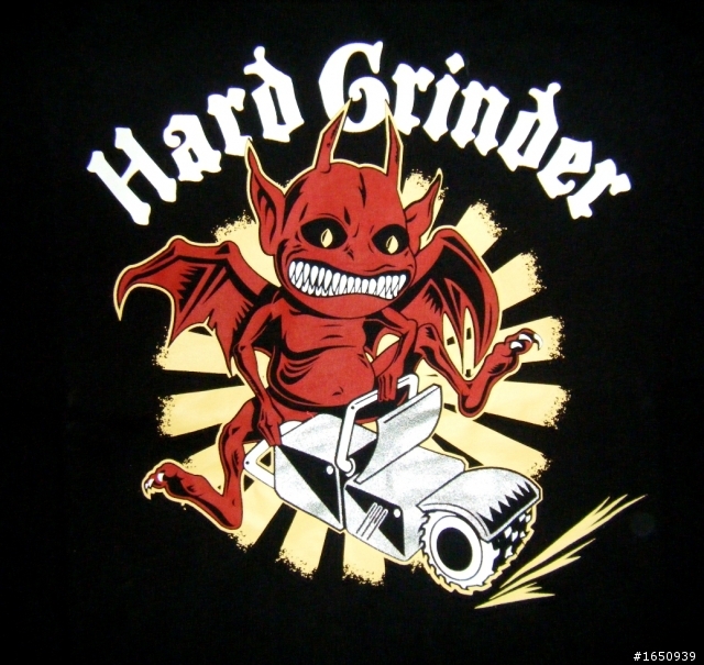 HardGrinder 閃靈吉他手自創 Tshirt