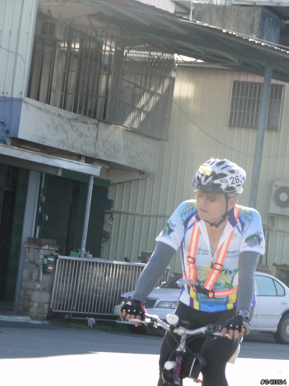 桃竹苗 .瘋200K 開小藍車.隨意拍 YA!! S3-1