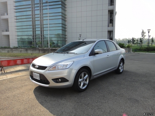 [開箱 分享] Focus TDCi 4D-新增行車紀錄器整合TPMS四張圖片