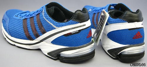 原來愛迪達有這東西~!! adidas Adizero Boston 2 2E-wide