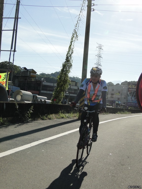 桃竹苗 .瘋200K 開小藍車.隨意拍 YA!! S3-1