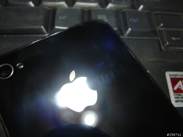 [簡單開箱] iPhone 4 32G 小小分享