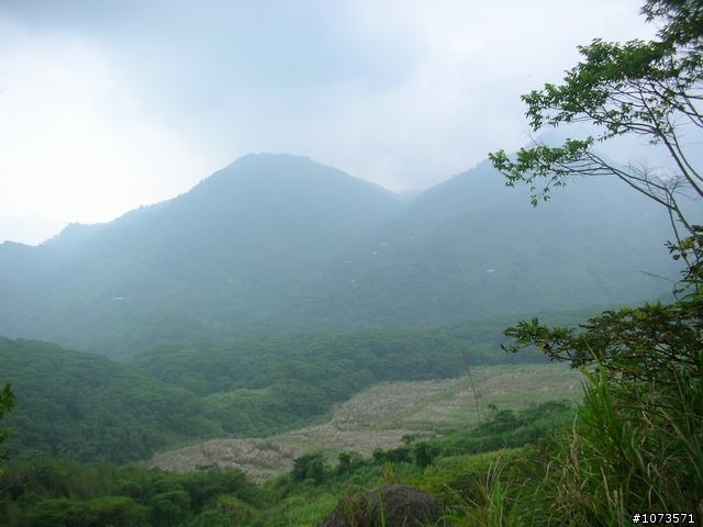 南港村九份二山之震撼教育爆胎行