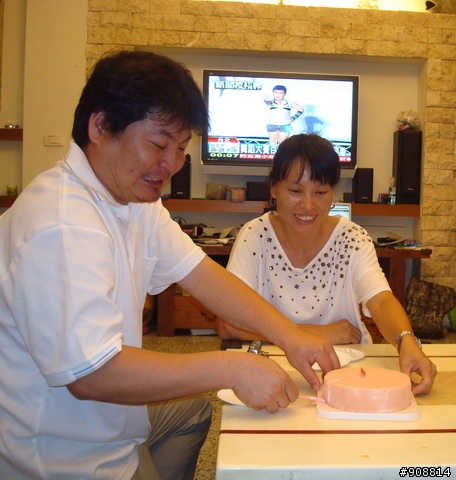 慶祝生日, 暫時拋開2010環西大賽, 自己和連襟跑去2天1夜的中台灣橫貫高山挑戰