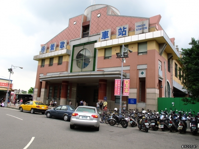 出外靠朋友！行李靠箱神！環島之旅~~(圖很多請耐心收看)