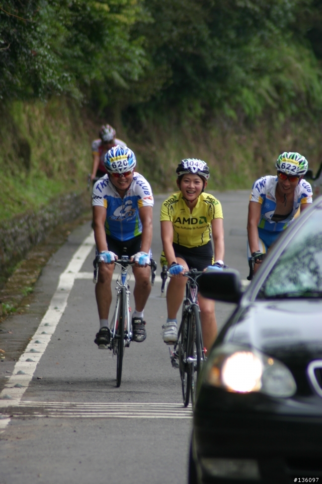 2010-09-11 AMD盃陽金公路自行車大賽--冷水坑叉路口