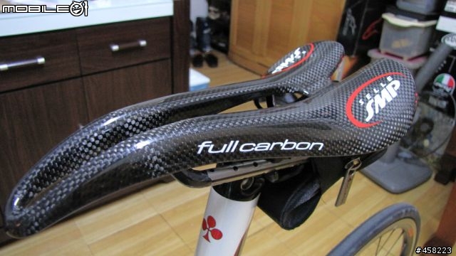 [改裝分享]SMP Full Carbon 座墊定位完成