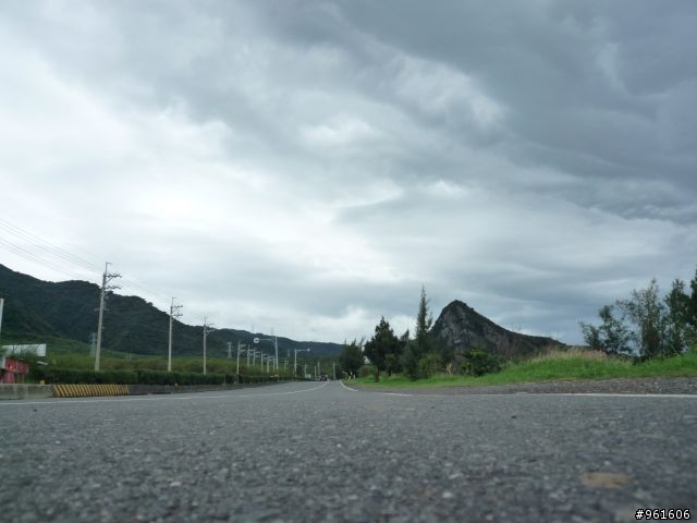 【遊記分享】鐵馬浪人之流浪全台灣~~DAY9~~終於在民國100年前PO完了，祝大家新年快樂~~