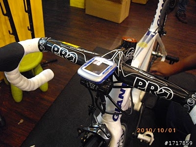 [開箱分享文] 2011 Giant TCR Adv SL Rabobank ISP，有興趣的人請參考