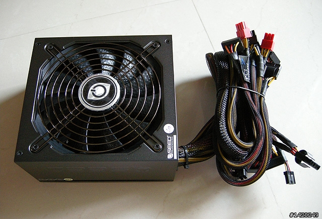 兩岸混種的桌上型電腦組裝與效能小測分享