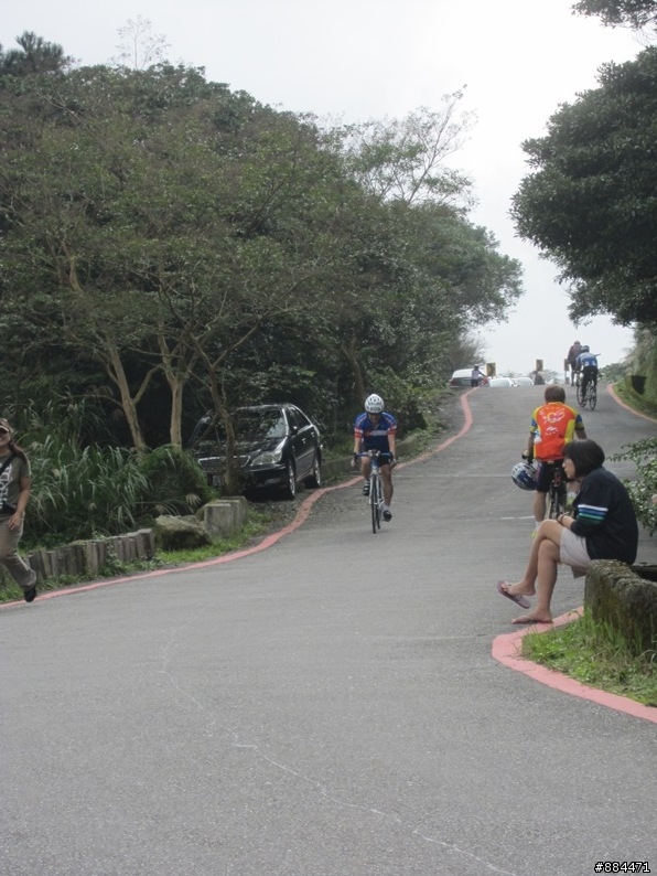 大屯山助航站末端車友相片
