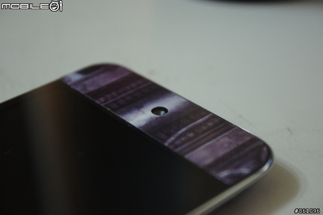 [分享] GelaSkins for iPod Touch 4