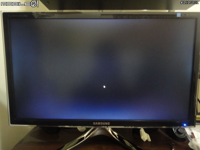 想買Samsung BX2450的人請先三思...嚴重漏光