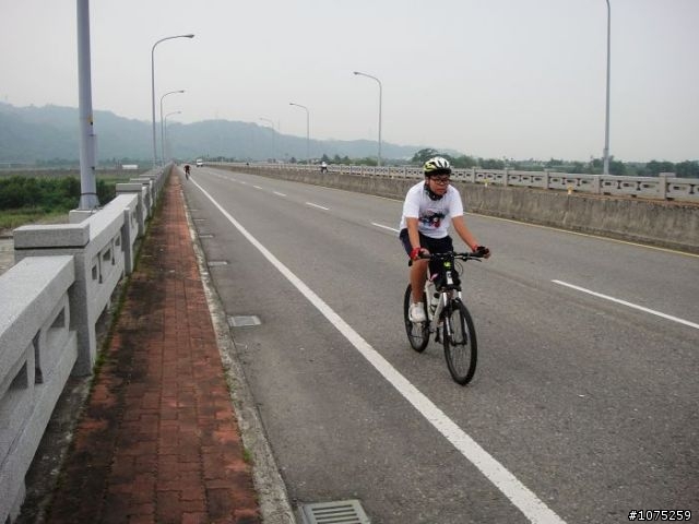 (照片)20101010集集輕鬆騎