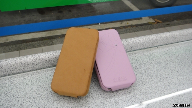 [開箱]SGP Vintage 皮革掀蓋式保護套