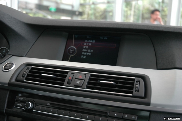 展示間的F11 520d