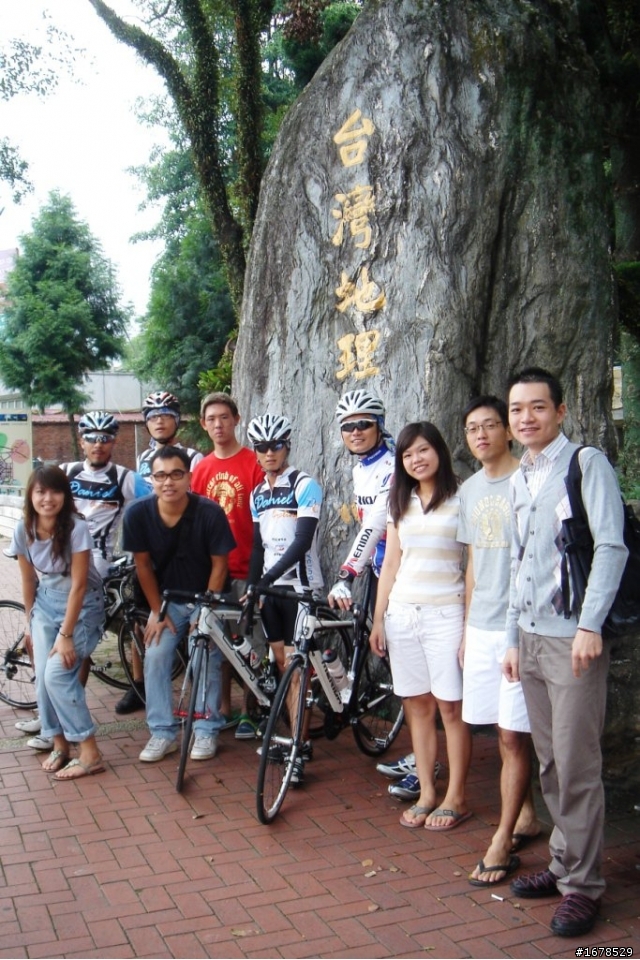 DC車隊...10/17硬要上武嶺之第一次果然很痛