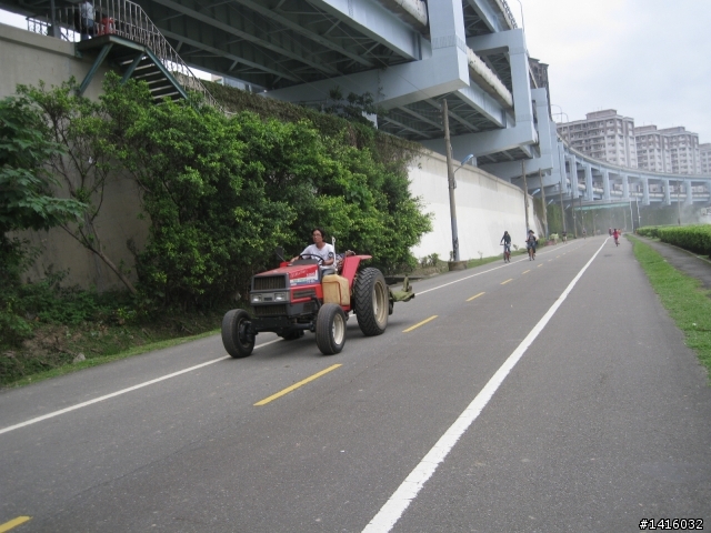 【獨輪車踩呀踩系列首篇 】分享從淡水竹圍踩到新店38K
