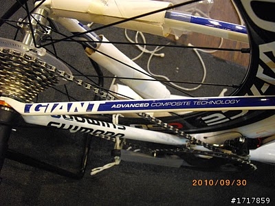 [開箱分享文] 2011 Giant TCR Adv SL Rabobank ISP，有興趣的人請參考