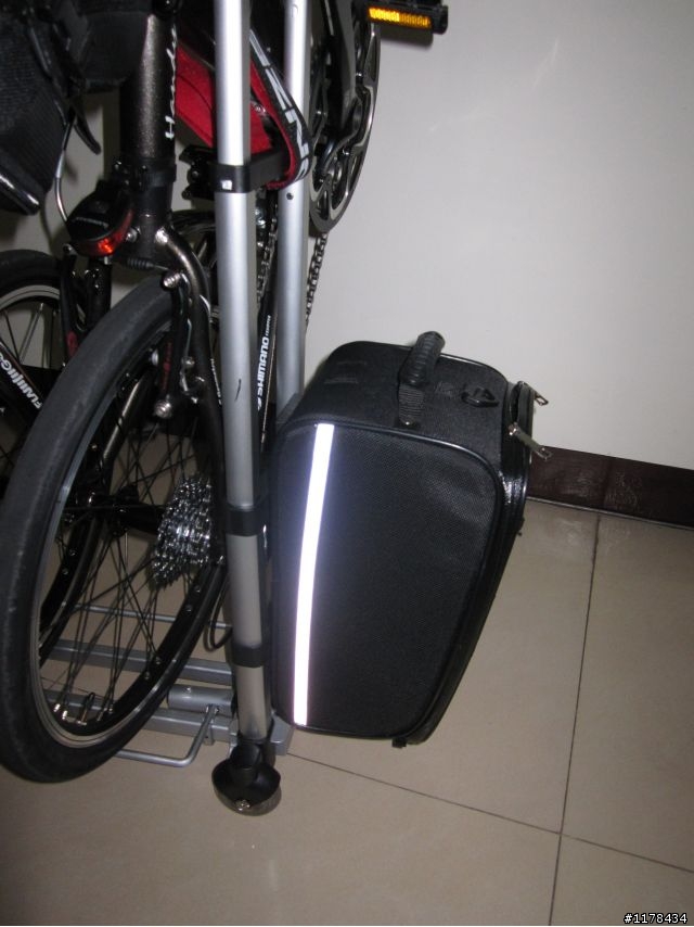 摺疊車~的新玩具