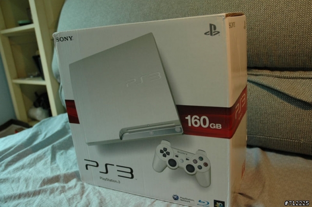 [分享] 一次開兩箱!! PS3 160G+G27