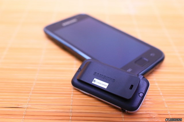 11/30 update  萬惡竹蓆再開箱 Galaxy S i9000 (圖多小心)