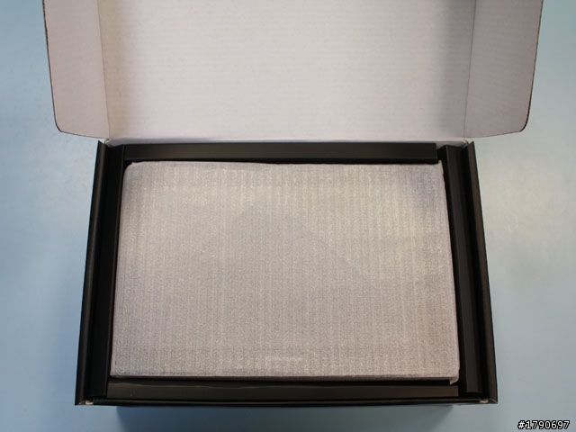 火熱新產品!! JCMatthew 8.9" HD 可攜式多媒體播放器