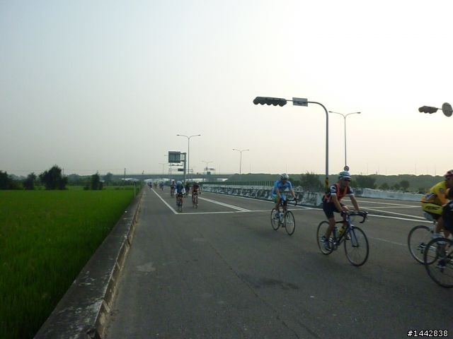 2010-10-2-NS~200k(邊騎邊拍)