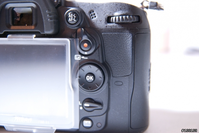 [開箱] D7000之非常不專業開箱 (10/16更新-ISO H0.3 實拍圖)