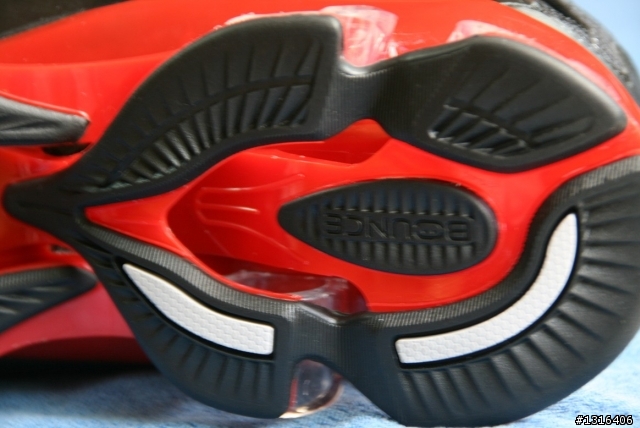 adidas Bounce Titan開箱與測試
