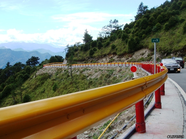 DC車隊...10/17硬要上武嶺之第一次果然很痛