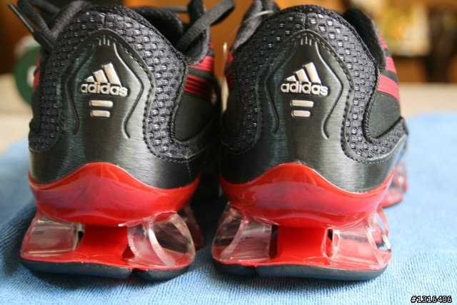 adidas Bounce Titan開箱與測試