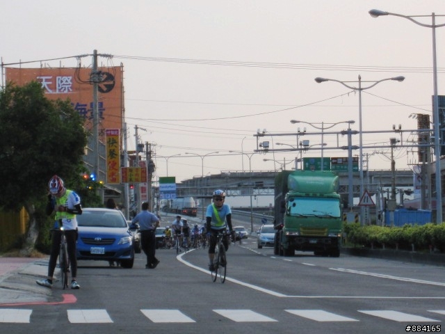 200/400K 做支援車  亂亂拍