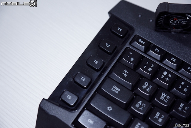 四季都讓手吹電風～曜越電競鍵盤 CHALLENGER 實測分享