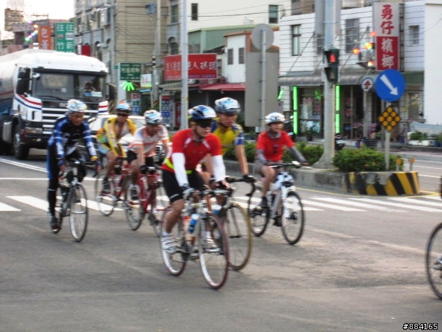 200/400K 做支援車  亂亂拍