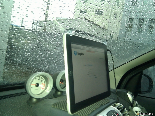 50元以內搞定SMART上的iPad車架!!