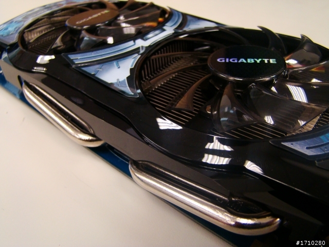 【開箱】技嘉GTS450 OC2 之 友情無價 友情萬歲