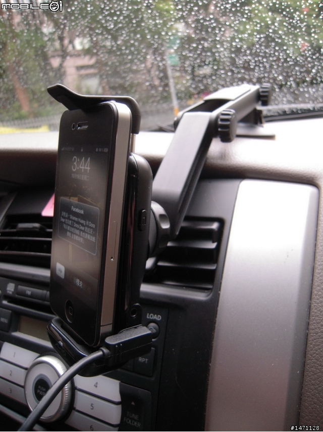 超炫的iPhone專用多功能車架入手!!