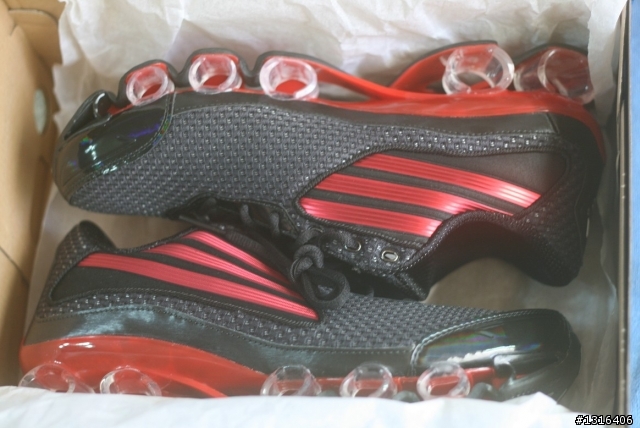 adidas Bounce Titan開箱與測試