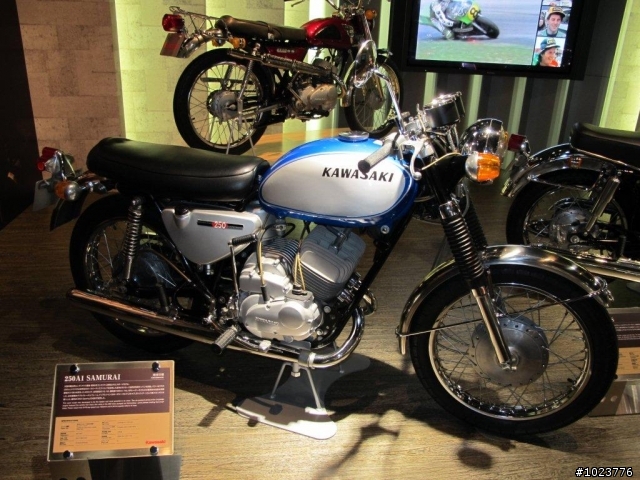 神戶海洋博物館川崎世界Kawasaki 重車照片