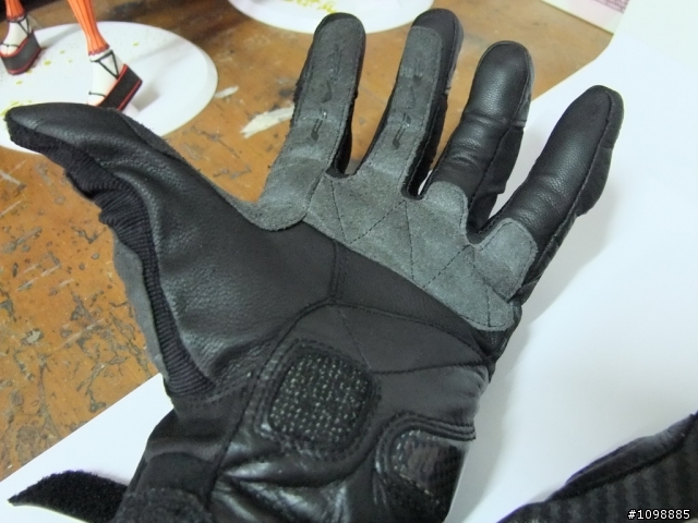 [新手簡單分享]FIVE GLOVE STUNT 短手套
