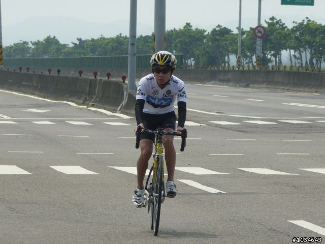 2010 西濱極限挑戰 400K - 風情海岸前加油站 約11:1X am