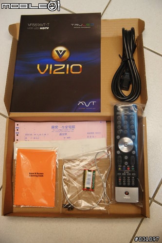 VIZIO VF551XVT-T LCD LED HDTV 補開箱分享