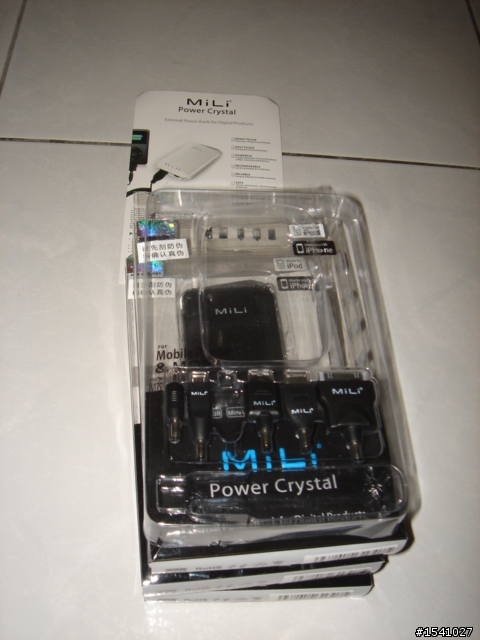 [[分享]]MiLi Power Crystal 2000ma 行動電池