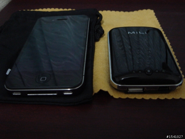 [[分享]]MiLi Power Crystal 2000ma 行動電池