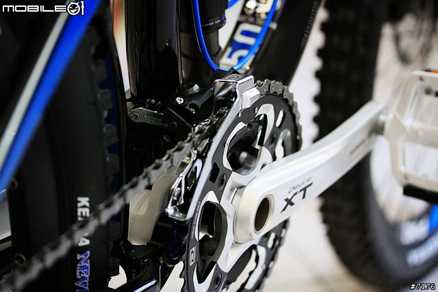2011 GIANT Trance X2 開箱文 （圖多）2010/12/16 新增爆亮頭燈！2011/03/19 新增GARMIN EDGE 800!