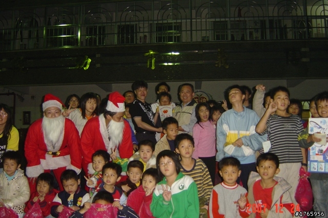 11/28送愛心--西螺信義育幼院討論版!!