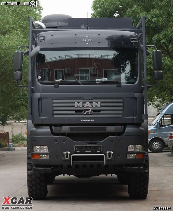 此帖必火：對岸的德國man和VOLVO露營車